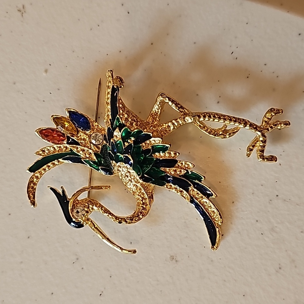 Bird pins